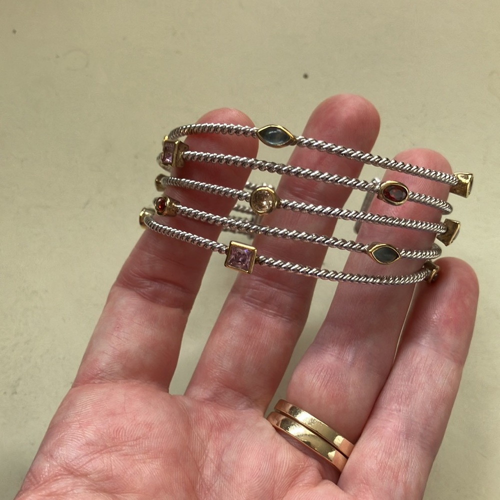 Cuff bracelet